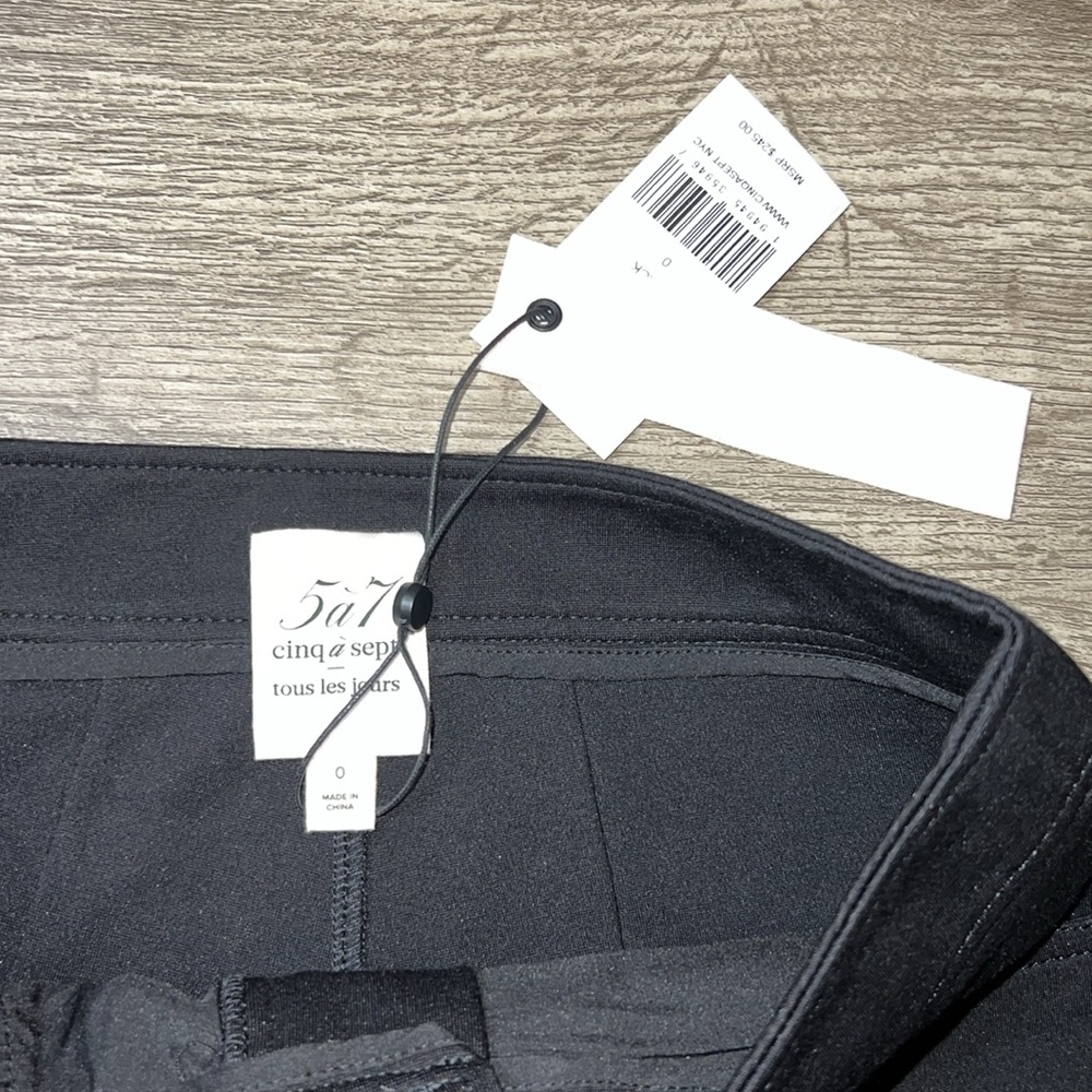 5 à 7 Cinq à Sept Ponte Colette Skinny Pleated Pant Black - Picture 9 of 15